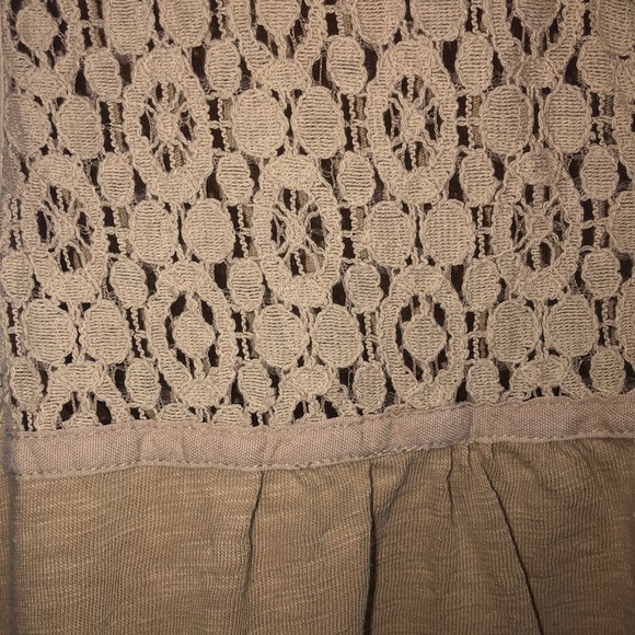 simple dress - Picture 2 of 3